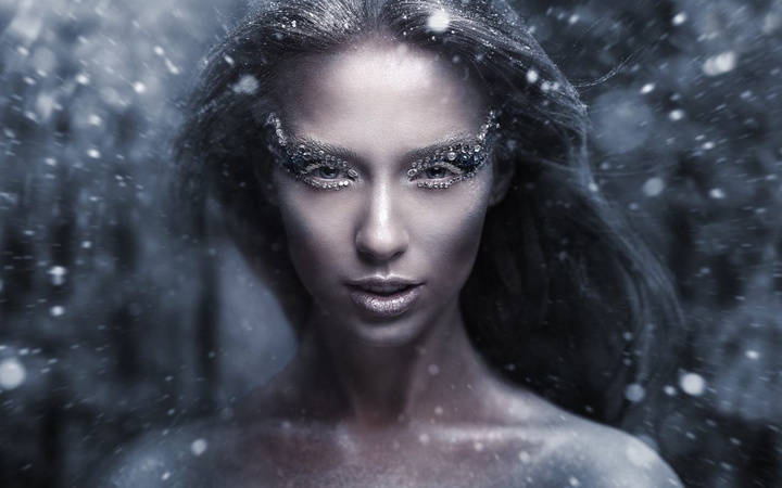 Black snow eyes