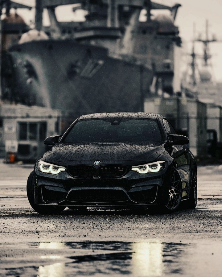 BMW,