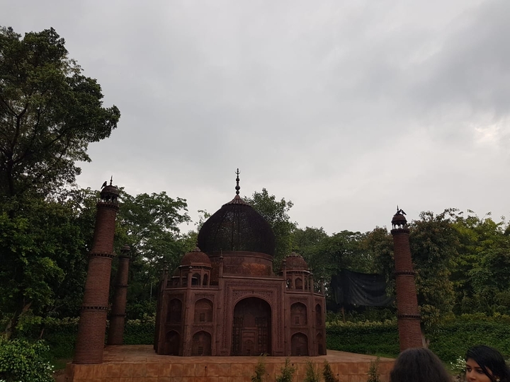 Taj Mahal - Waste To Wonder Park