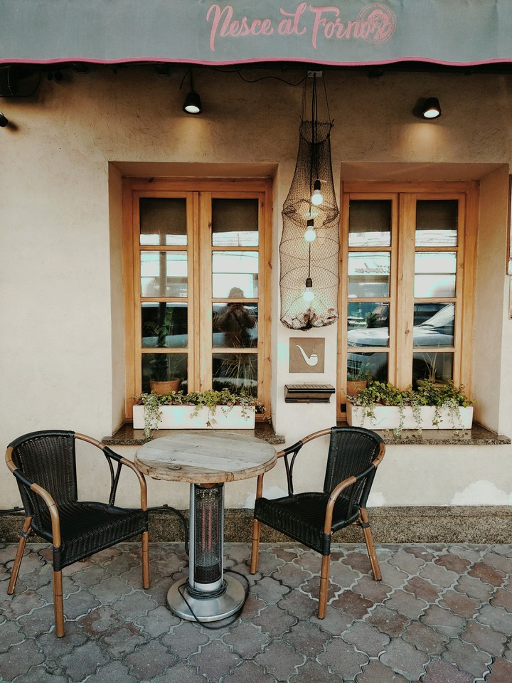 cosy cafe