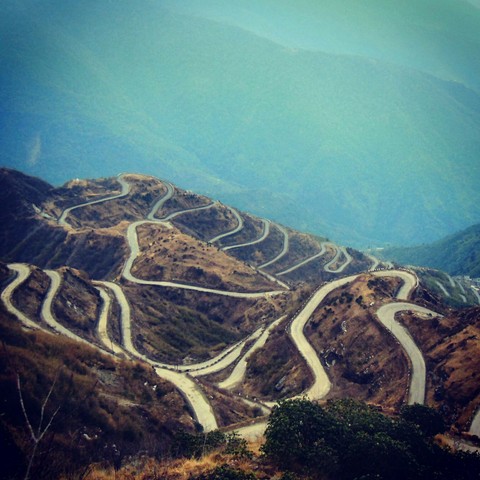 The zigzag silk route@zuluk,sikkim