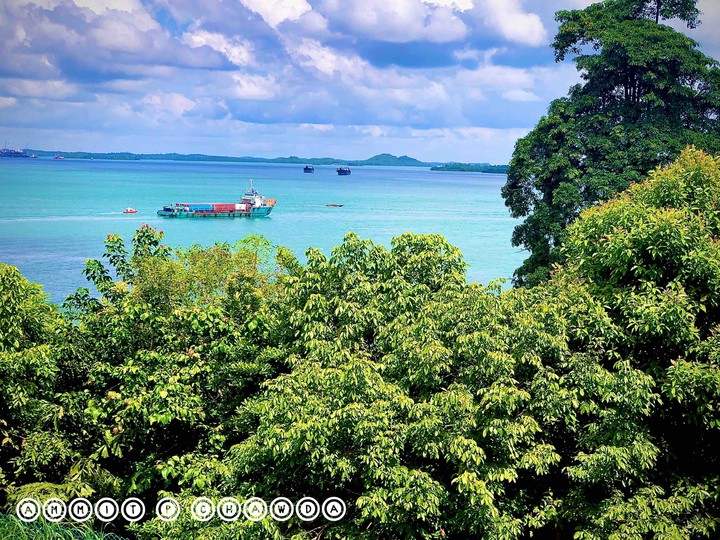 Sea, Beaches and Tropical Climate.