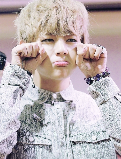 v