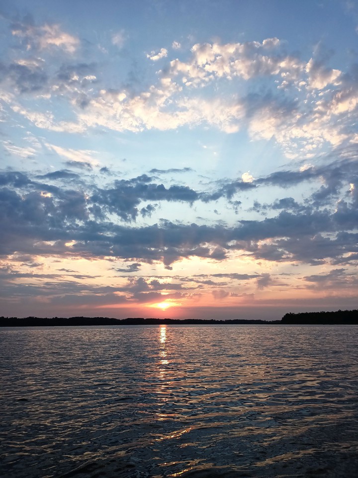 Sunrise on the river Volga. Morning 08/21/2021.