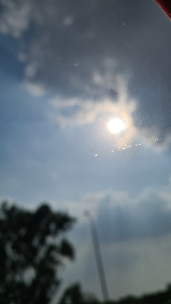 ~