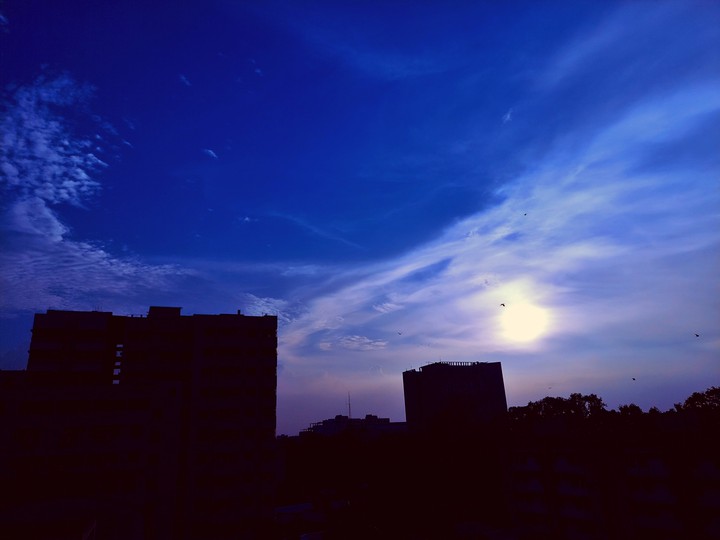 Sun or Moon