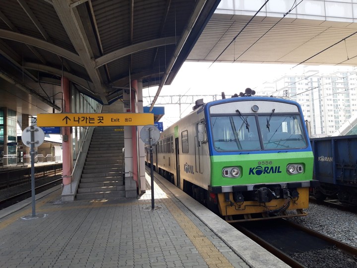 통근열차