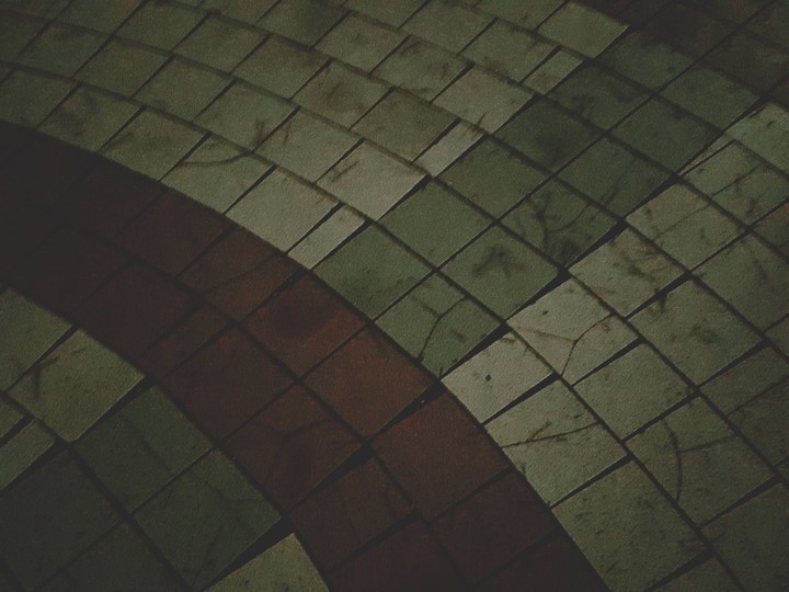 타일