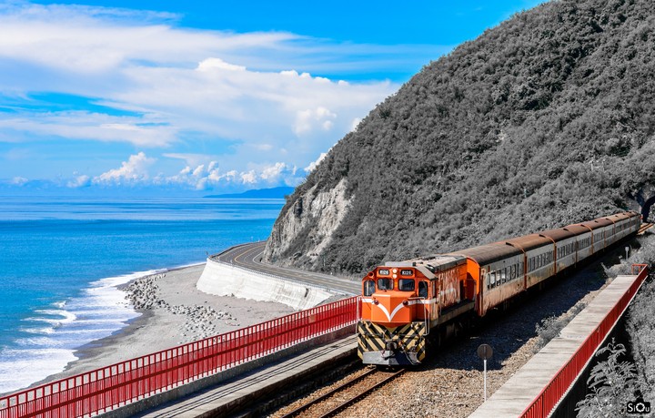 taiwan-train-view