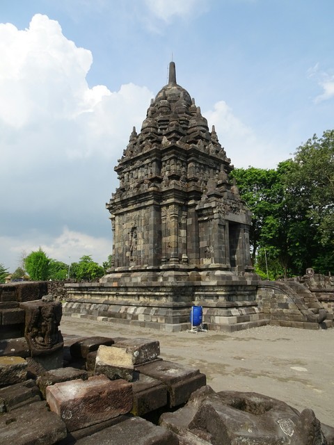 Twmple in yogyakarta