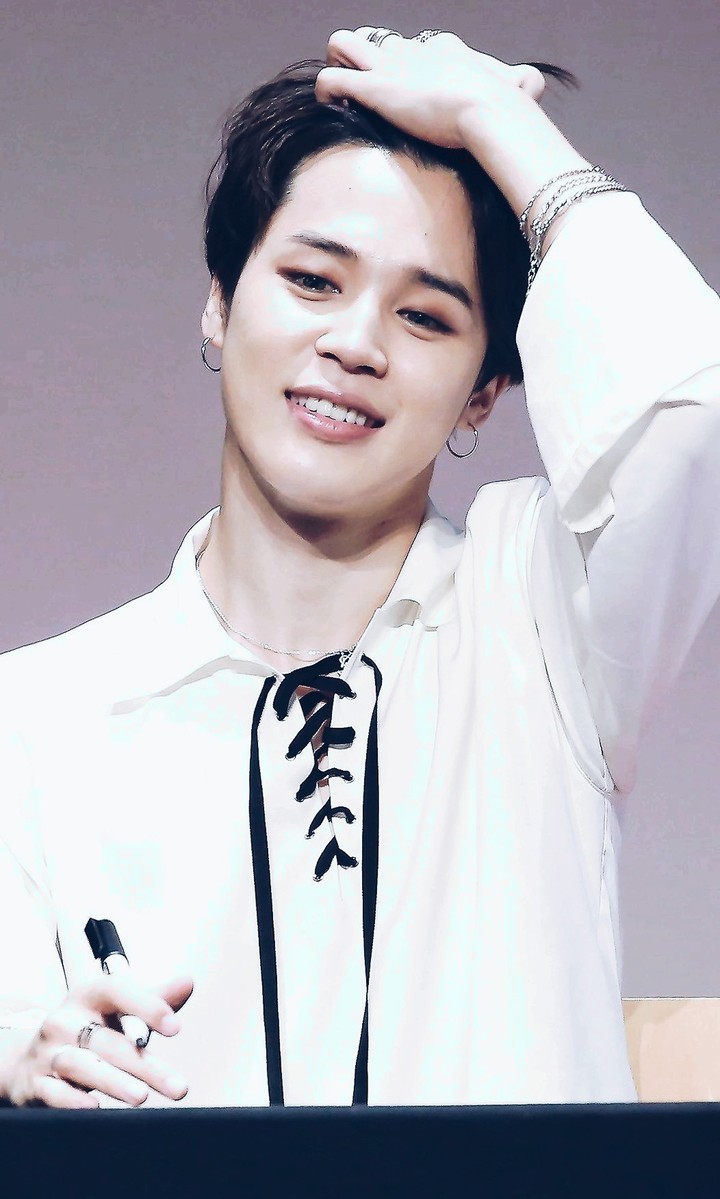Jimin at signing event