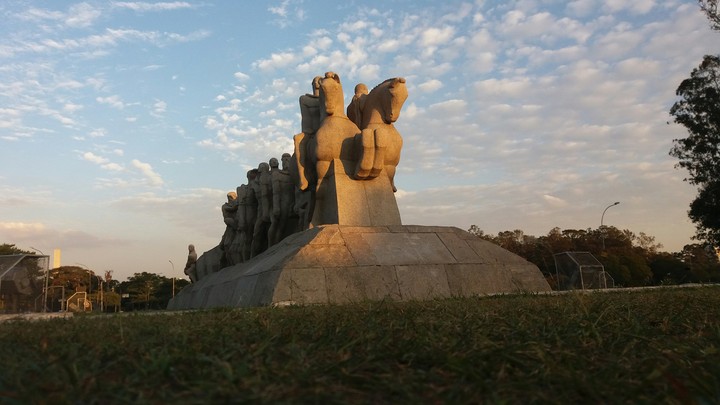monumento das bandeiras