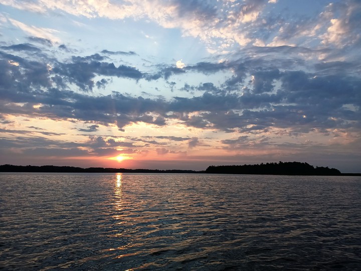 Sunrise on the river Volga. Morning 08/21/2021.