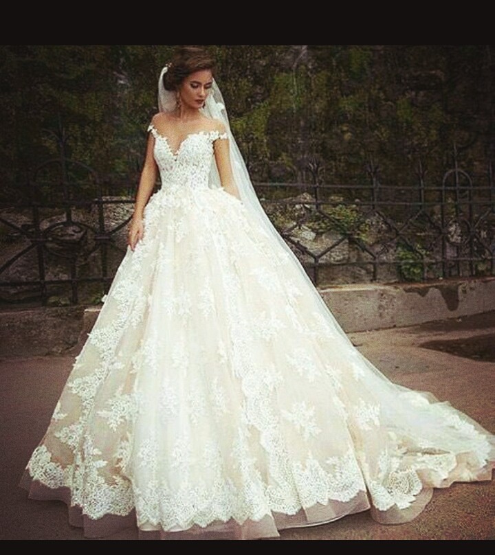 wedding dress