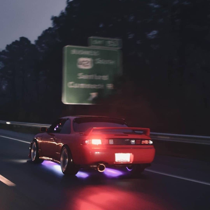 red car