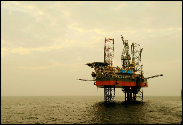 offshore oil rig
