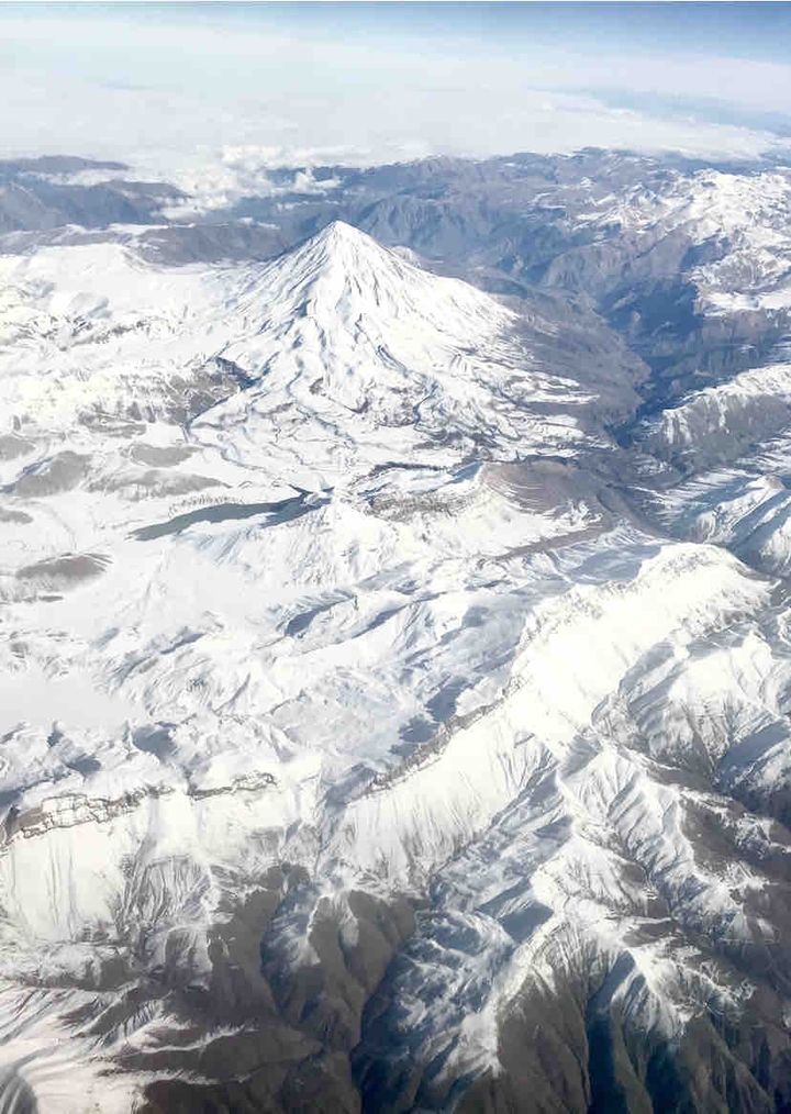 Crumpled fabric or mountains?✨