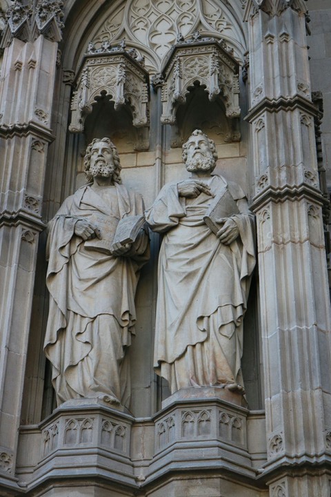 Cathedral Barcelona || Details.