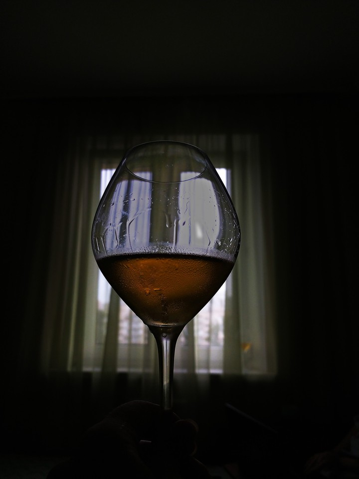 wineglass