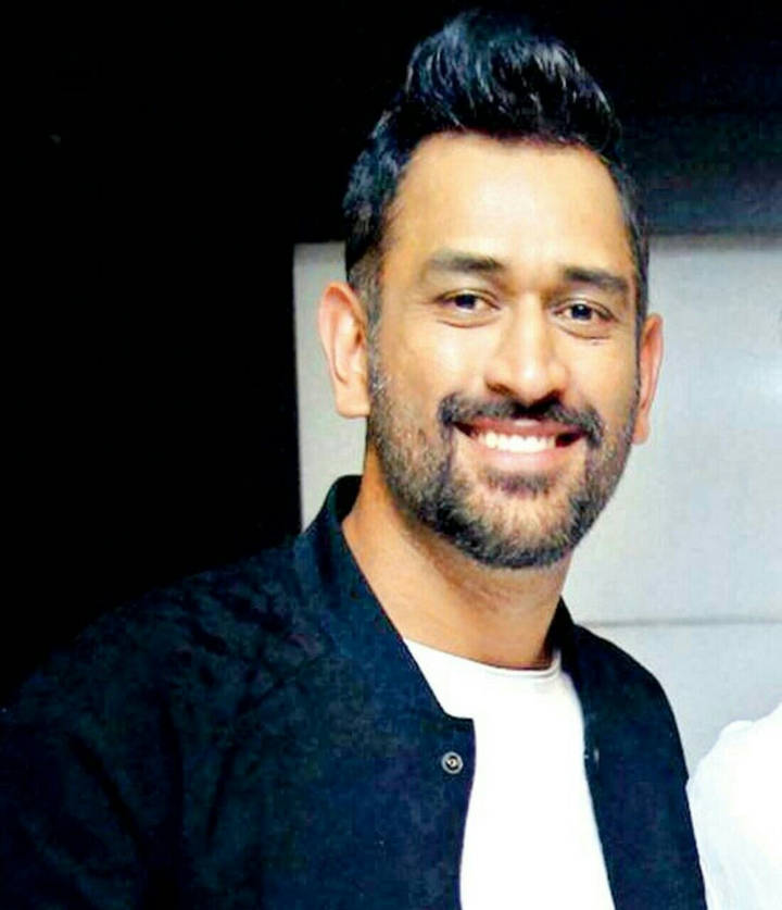 Dhoni