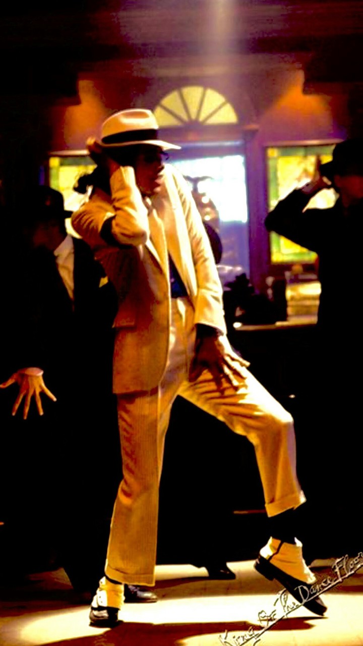 Smooth Criminal