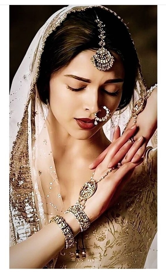 Deepika padukone