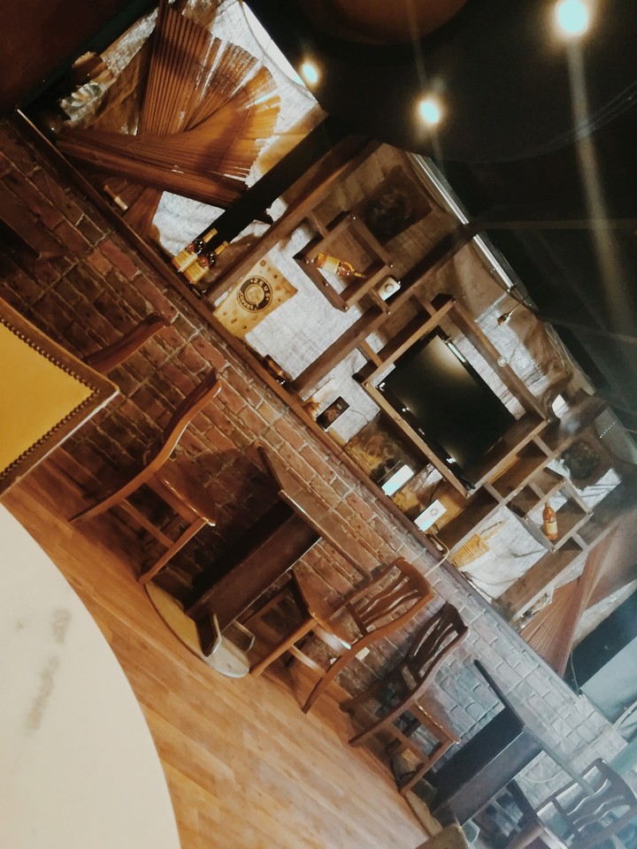 Zeus cafe