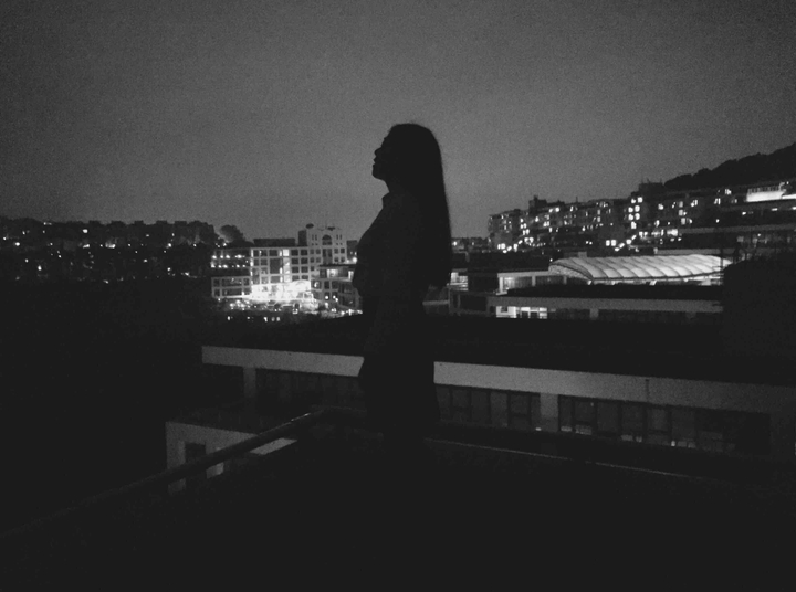 stay alone