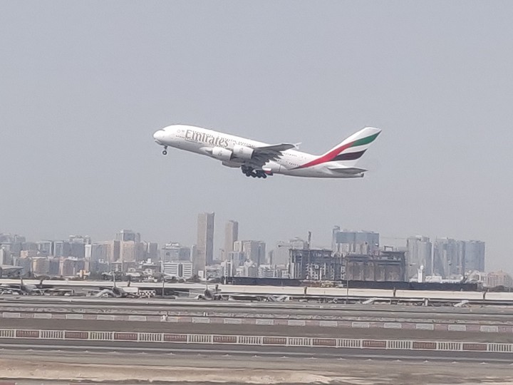 The flying time - Emirates