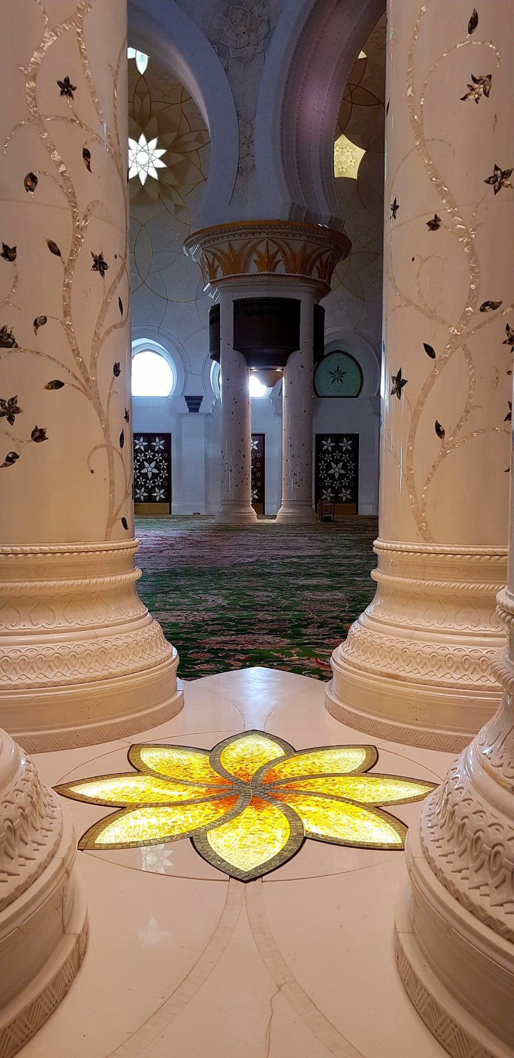 Sheikh Zayed Mosque