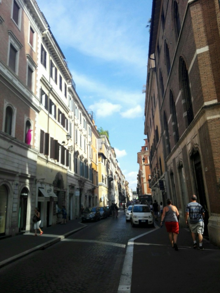 ROMA