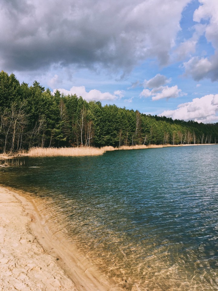 море