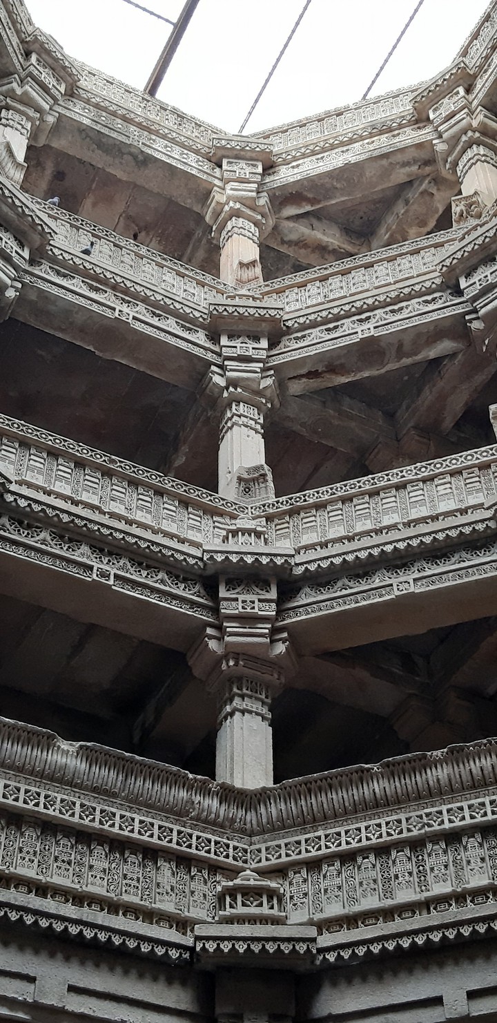 Adalaj Ni Vaaw