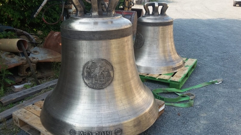 Geleut neu.Glocke .