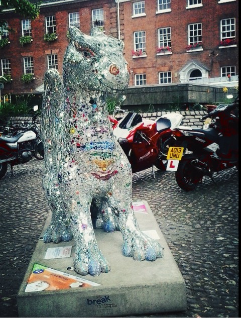 Glitter dragon