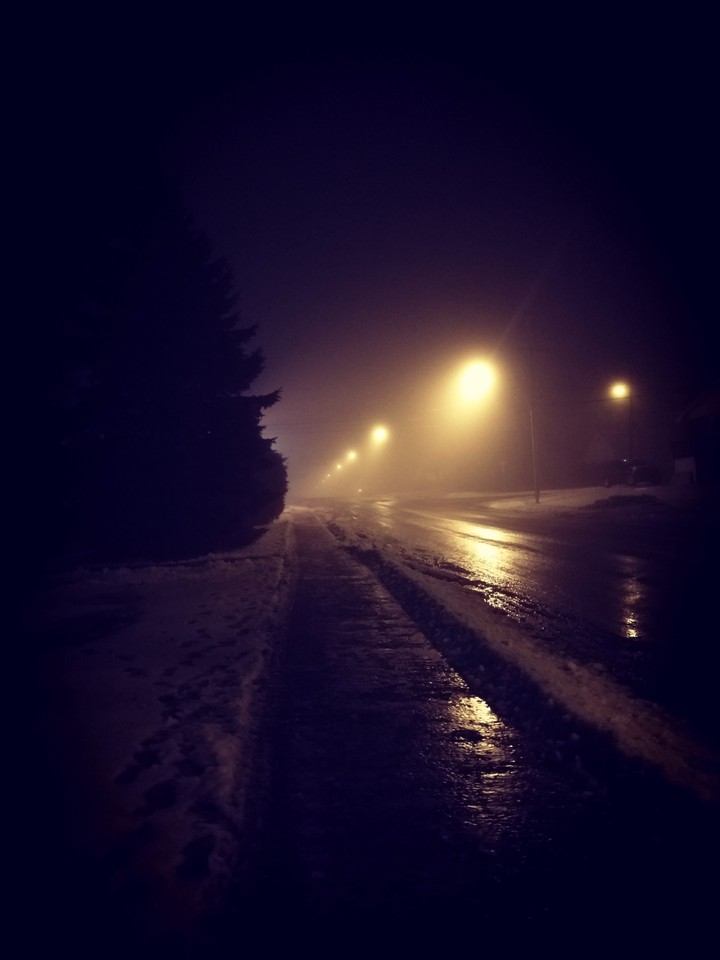 je me promène la nuit