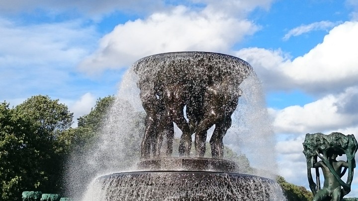 Vigeland Park Fountain