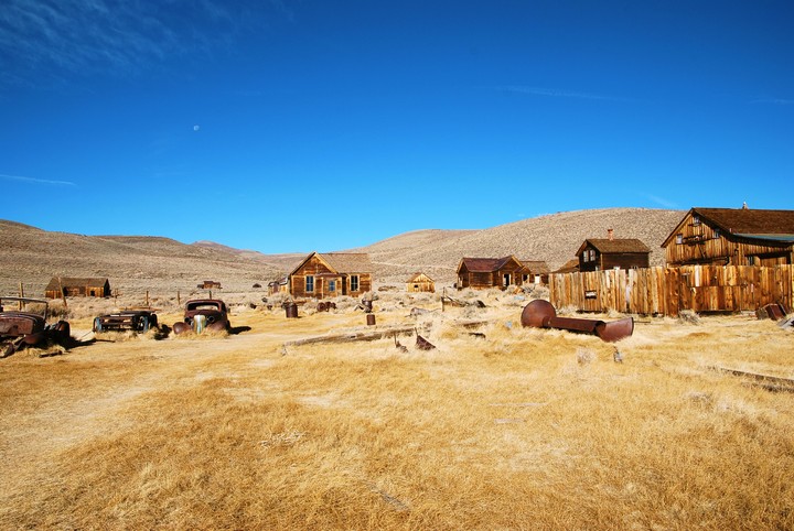No one's town