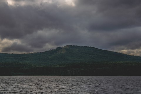 гора