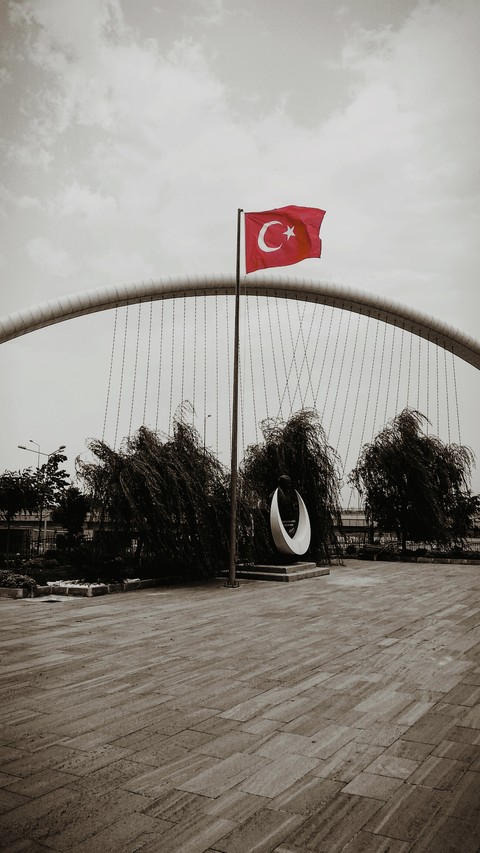 Gururlu