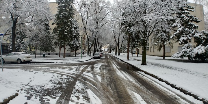 Winter road