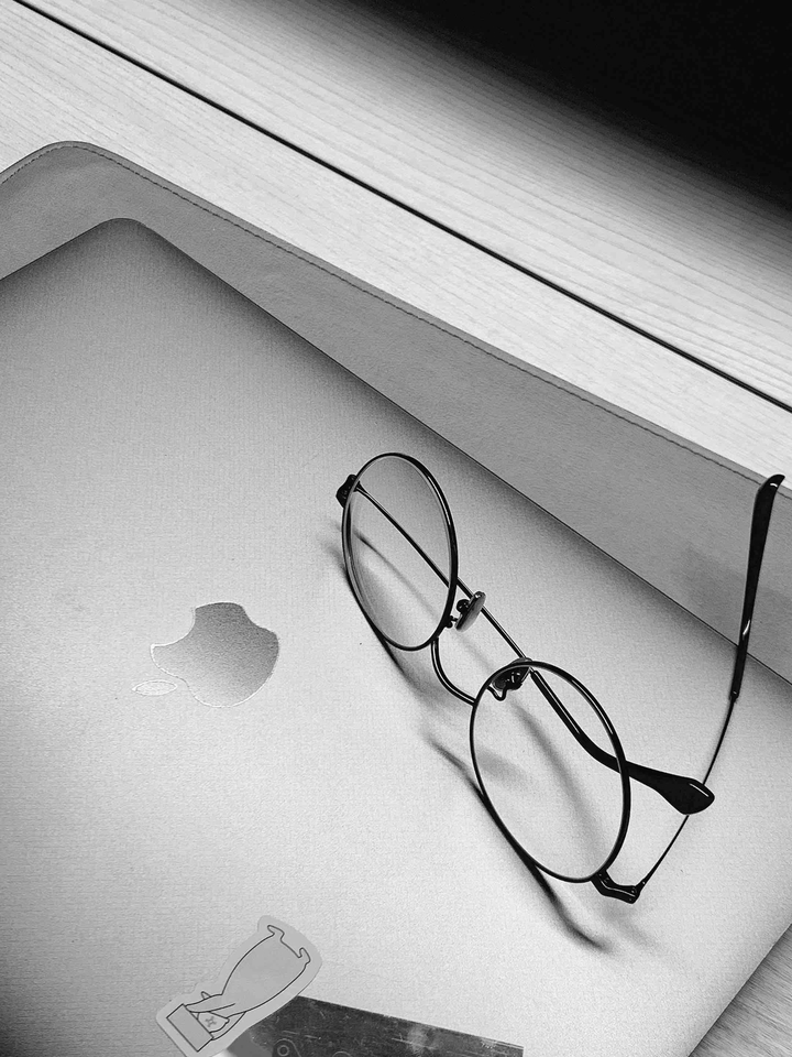 Macbook