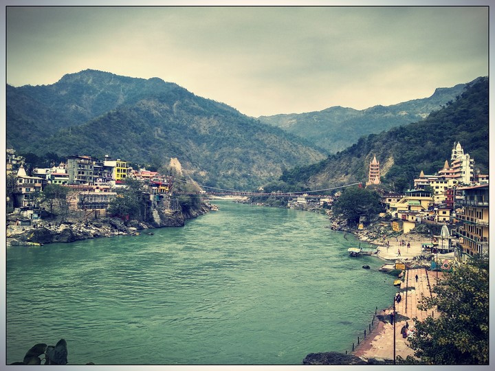 Lakshman Jhula , Rishikesh