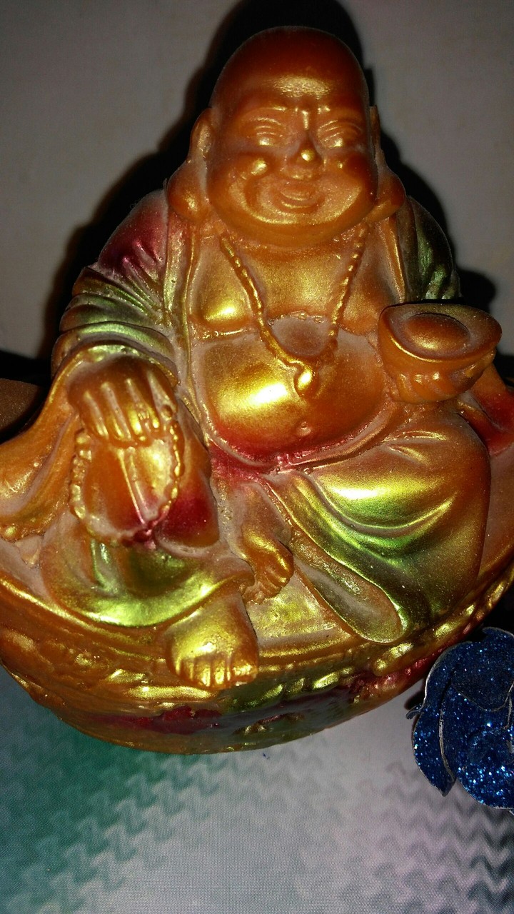 laughing buddha