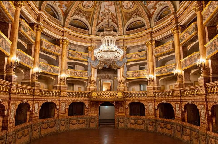 Theatro