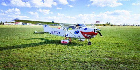 airplane