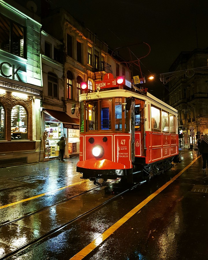 tradition transport in Taksim, Istanbul