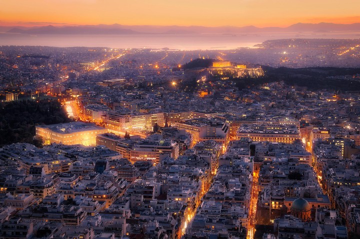 Night lights of the city