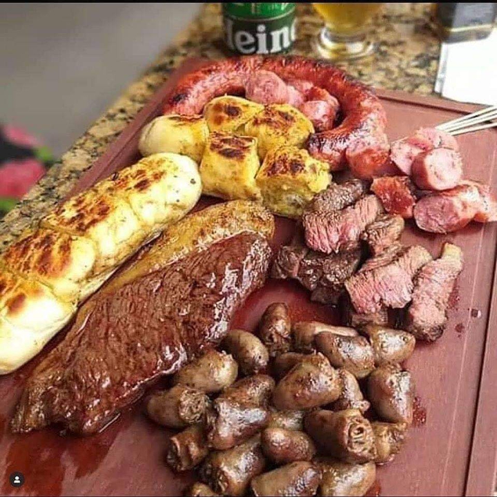 Ofereço com carinho a todos vocês amigos.