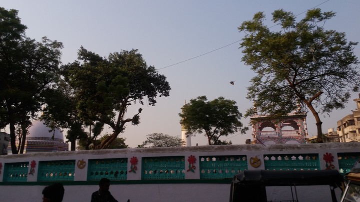 Hazrat Khwaja Dana
